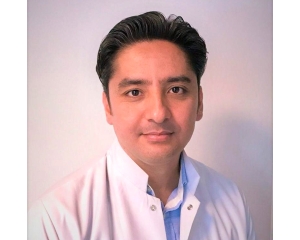 Dr. Ali Alkan